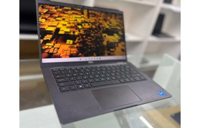 Top de Gama Dell Latitude 7420 Carbon Viber, Touchscreen. i5-11th Gen. VPro