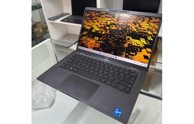 Top de Gama Dell Latitude 7420 Carbon Viber, Touchscreen. i5-11th Gen. VPro