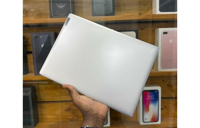 Lenovo Ideapad Slim 1, AMD A4-Rodeon R3