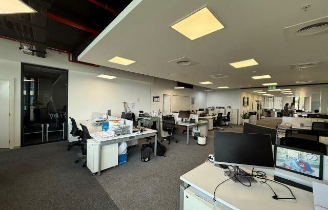 Arrenda-se vários escritórios nas torres Rani