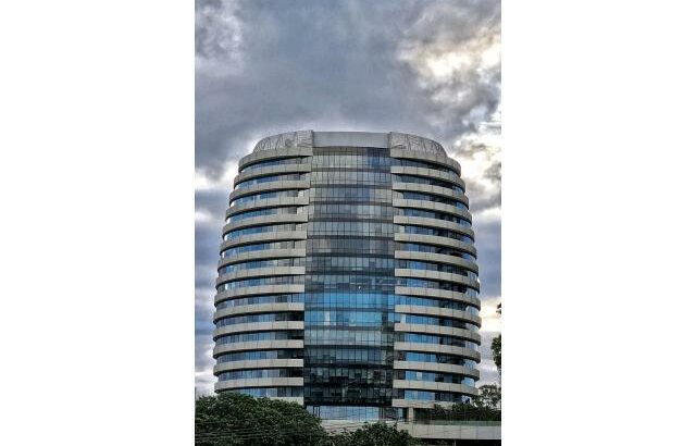 Arrenda-se vários escritórios nas torres Rani