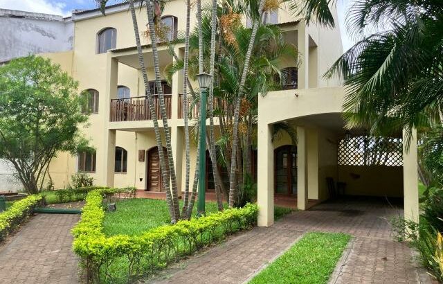 🏡 *Type 7 House with Private Pool for Sale – Sommershield, Maputo (Near UEM