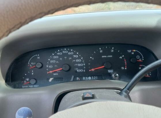 Ford F-350 Super Duty com Sunroof