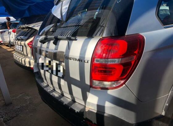 *CHEVROLET CAPTIVA LT
