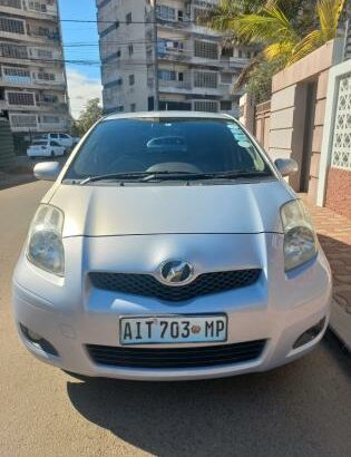 Toyota Vitz aproveita