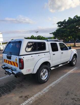 Nissan HardBody Automática 4×4
