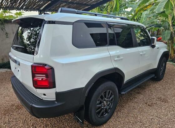 Toyota Land Cruiser Prado 2025 NOVO
