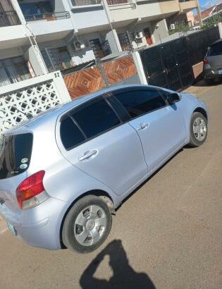 Toyota Vitz aproveita