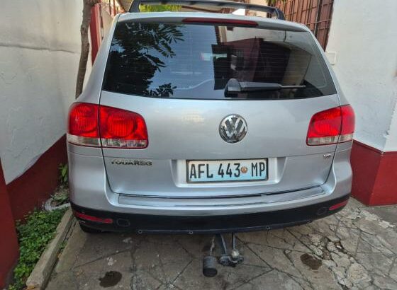 VW Touareg V6 aproveita