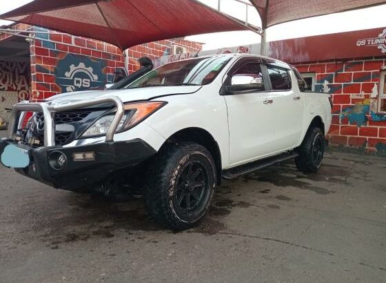 Mazda BT50 preco especial