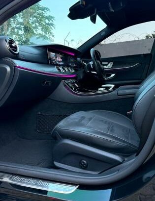 Mercedes-Benz E220 AMG 2019