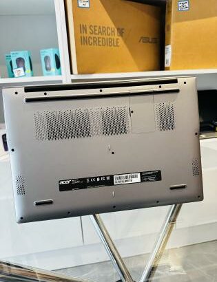 Acer Aspire Lite AL16  Laptop Semi-Novo  12th Gen Intel  Core i5-1235U  10 Cores 4.6GHz 8 GB DDR5 SDRAM 512GB SSD Storage NVMe Intel Iris XE Graphics