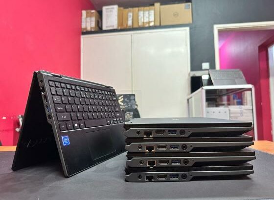 Acer Travelmate 2in1 X360 Touchscreen Celeron N4000 4GB RAM 256GB SSD