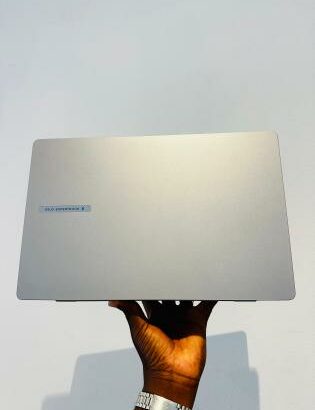 ASUS Expertbook P150 2024 i5 13th 16GB RAM 512GB SSD