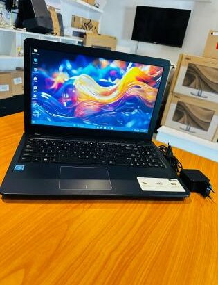 ASUS Vivobook 15 X543M 4GB RAM 256GB SSD