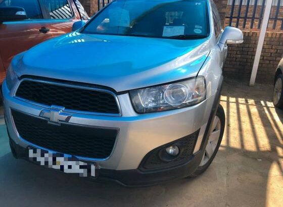 *CHEVROLET CAPTIVA LT