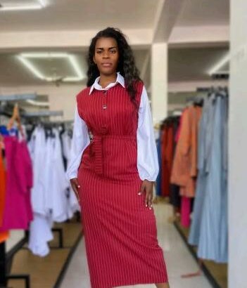 Conjunto estiloso Vestido e camisa 825354803