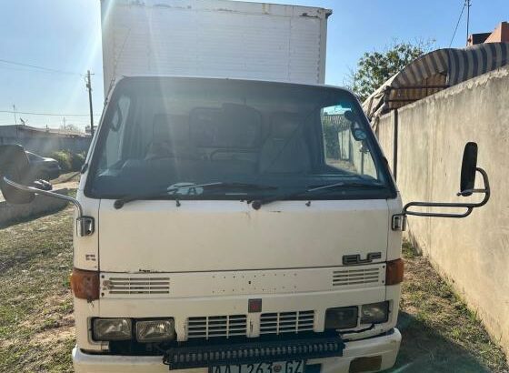 Camião Contentorizado