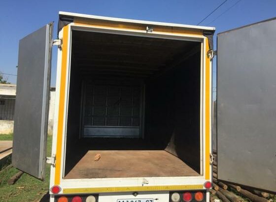 Camião Contentorizado