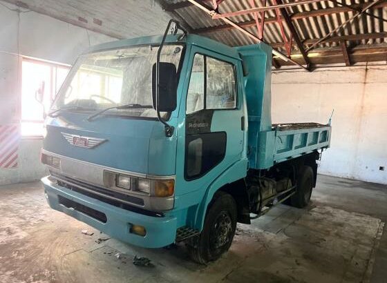 Camioes BAsculantes 4×4 em Durban