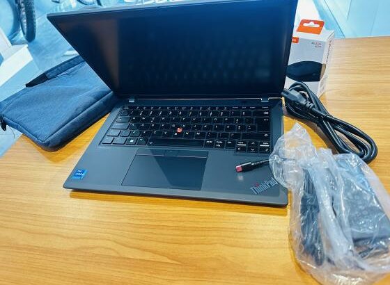 Combo: Lap top Novo+Carregador + Pasta + Mouse Wi-Fi  Lenovo Thinkpad T14 Gen 4 2024 Laptop 14 polegadas WUXGA IPS 10-Core Intel i7-1355U 16 GB DDR5 S