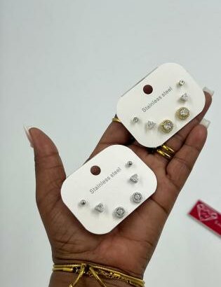 Conjunto de brincos inoxidáveis 864684314