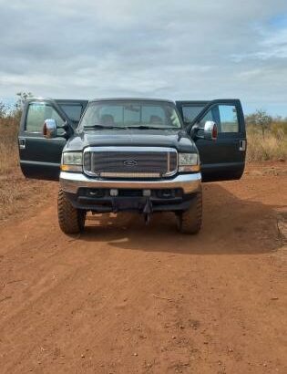 Ford F-350 Super Duty com Sunroof