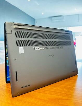 Dell Vostro 16 5640 Intel core 7 150u 15th 16GB RAM 1TB SSD