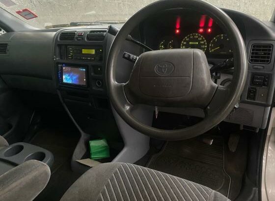 Toyota Granvia 4WD a Diesel