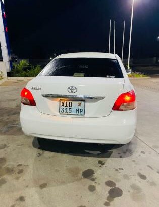 Toyota Belta aproveita preço especial