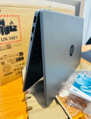 HP 250 G10 15.6” Intel Celeron 13th 8Gb RAM 256GB SSD Selados em Promoção Entregas e Garantias