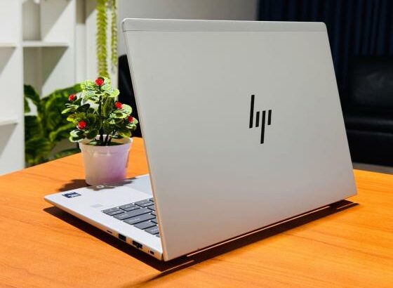 HP Elitebook 640 G11 Intel Core Ultra 5 135U 14th Gen 16GB RAM 256GB SSD