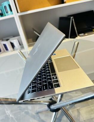 HP EliteBook 840 G10  Laptop Touchscreen 14″ FHD+ Anti-Glare Intel Core i5-1335U 16GB DDR5 RAM 512 SSD Backlit, Fingerprint 5MP IR Webcam BO Audio, Wo