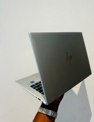 Hp Elitebook 840 G10 Touch 14” i5 13th 16GB RAM 512GB SSD