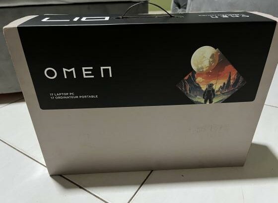 HP OMEN 17.3″ Gaming Laptop 17-db0004na (AMD Ryzen 9 8945HS Processor | 32GB DDR5 RAM | 1TB NVMe SSD | NVIDIA GeForce RTX 4060 Graphics 8GB | 240Hz