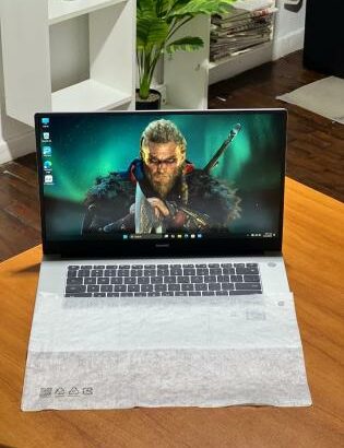 Huawei MateBook D15 i3 10th 8GB RAM 256GB SSD