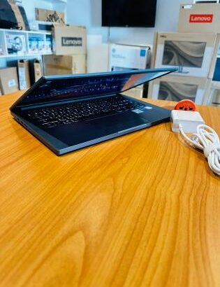 Huawei MateBook Laptop i7 12th 16GB RAM 512GB SSD 14”