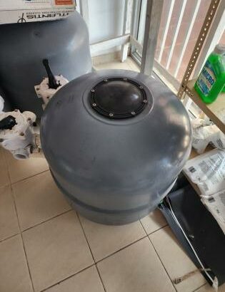 PRODUTOS E MATERIAL DE PISCINA