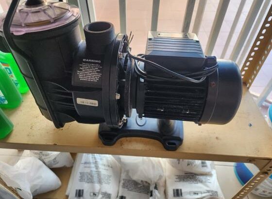 PRODUTOS E MATERIAL DE PISCINA