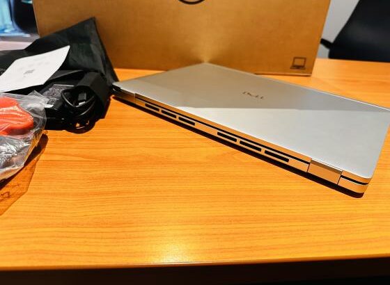 Lap Top DELL pro 16 Plus PB16250 Novinho na Box aberto apenas para efeitos de verificação.01 Ano de Garantia  Intel Core Ultra 5 235U (14 CPUS) 2.00GH