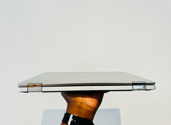 Laptop Hp Pavilion 14 X360 Touch i3 10th 256GB SSD 4GB RAM