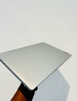 Laptop Lenovo Ideapad 1 i3 12th 8GB RAM 512GB SSD