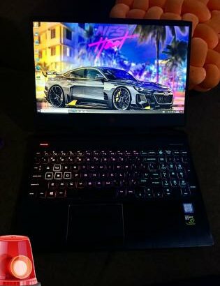 Lenovo Thinkapad T14s Gen 2 Touchscreen 14” 32GB RAM 512GB SSD