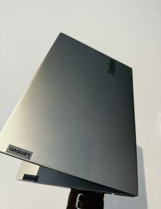 Lenovo ThinkBook  14-G4 Edição Exclusiva da Lenovo ,Potente , Executivo e Moderno  Intel Core i7-1255U (12 CPUS ) 1.70 GHZ 16 GB DDR4 SDRAM 512 GB SSD