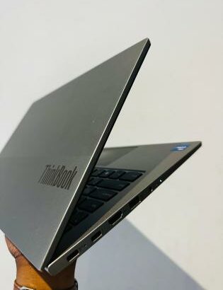 Lenovo Thinkbook 14-G4 i7 12th 16GB RAM 512GB SSD 14”