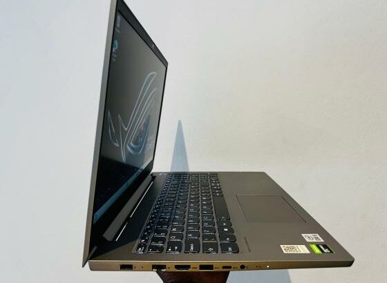 Lenovo Thinkbook 15 i5 10th 16GB RAM 512GB SSD Gráfica Nvidia GTx 1650 4GB Dedicada