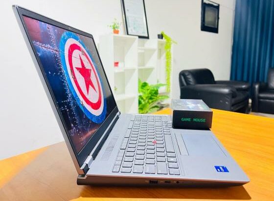 Lenovo Thinkpad P16 i9 12th 32GB EAM 1TB SSD Nvidia RTX A1000 4GB