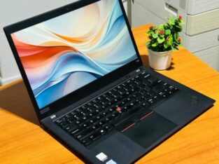 Lenovo Thinkpad T490 i7 8th 8GB RAM 256GB SSD