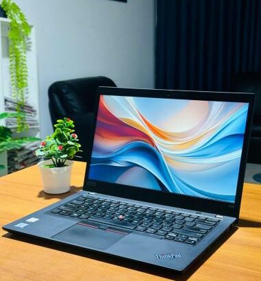 Lenovo Thinkpad T490 i7 8th 8GB RAM 256GB SSD