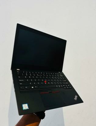 Lenovo Thinkpad X280 Ultrabook i7 8th 8GB RAM 512GB SSD 13”